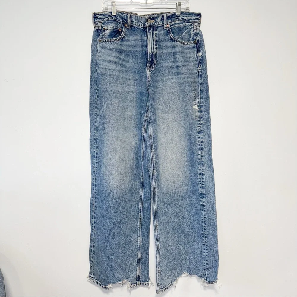 American Eagle Blue Flare Wide Leg Dreamy Drape Jeans - Picture 4 of 7